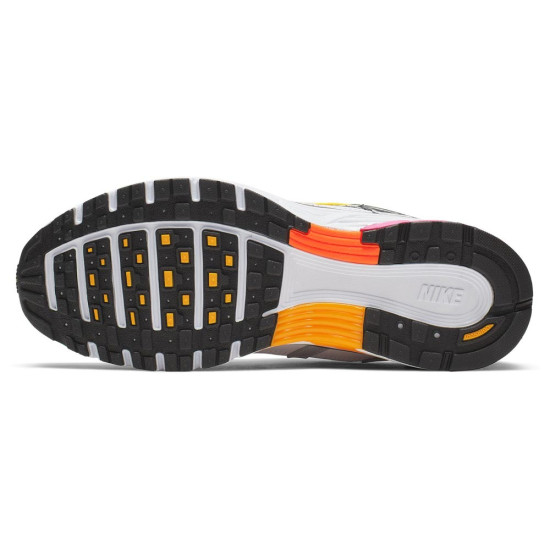 Nike P-6000 W